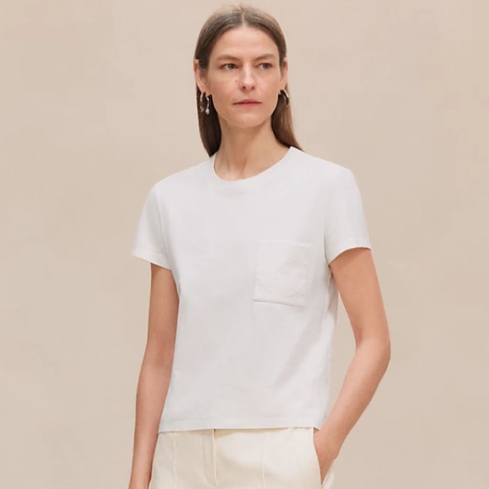 Hermes Embroidered pocket t-shirt size 36